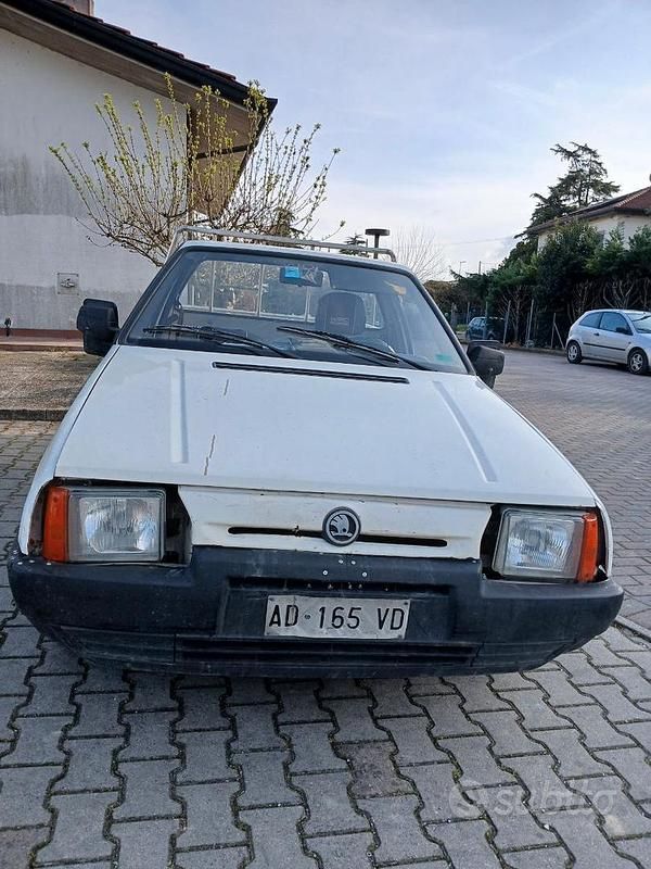 Occasion Skoda Pick-up 58 ch (42 kW) 1994 Blanc Pick-up