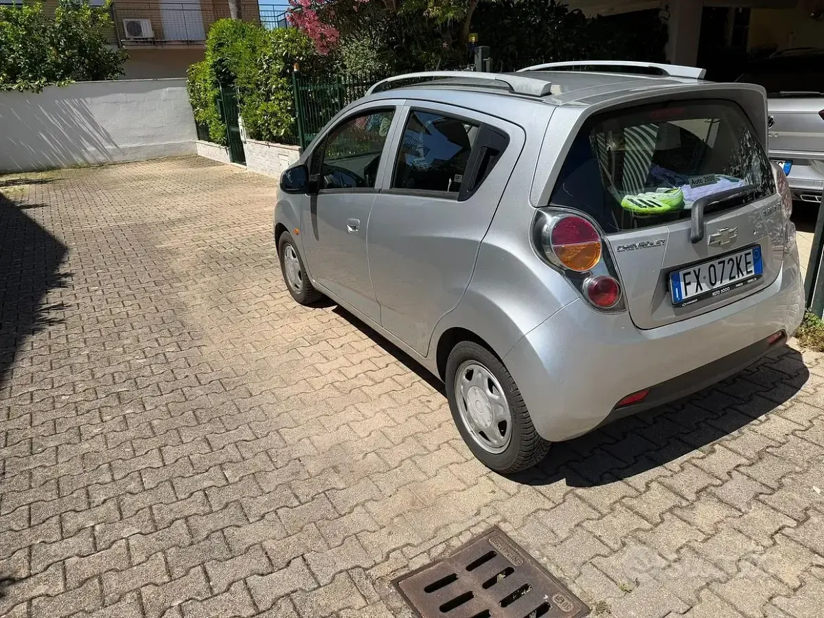 Usata Chevrolet Spark 68 CV (50 kW) 2010 Grigio Utilitaria