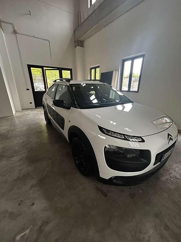 Usata Citroën C4 Shine Edition 99 CV (72 kW) 2014 Bianco SUV