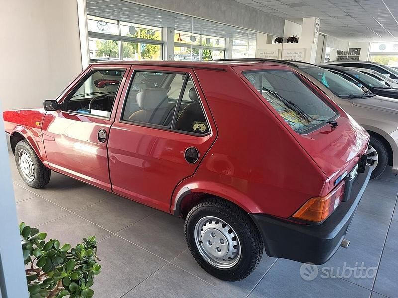 Käytetty Fiat Ritmo 130 HP (95 kW) 1985 Punainen Sedan