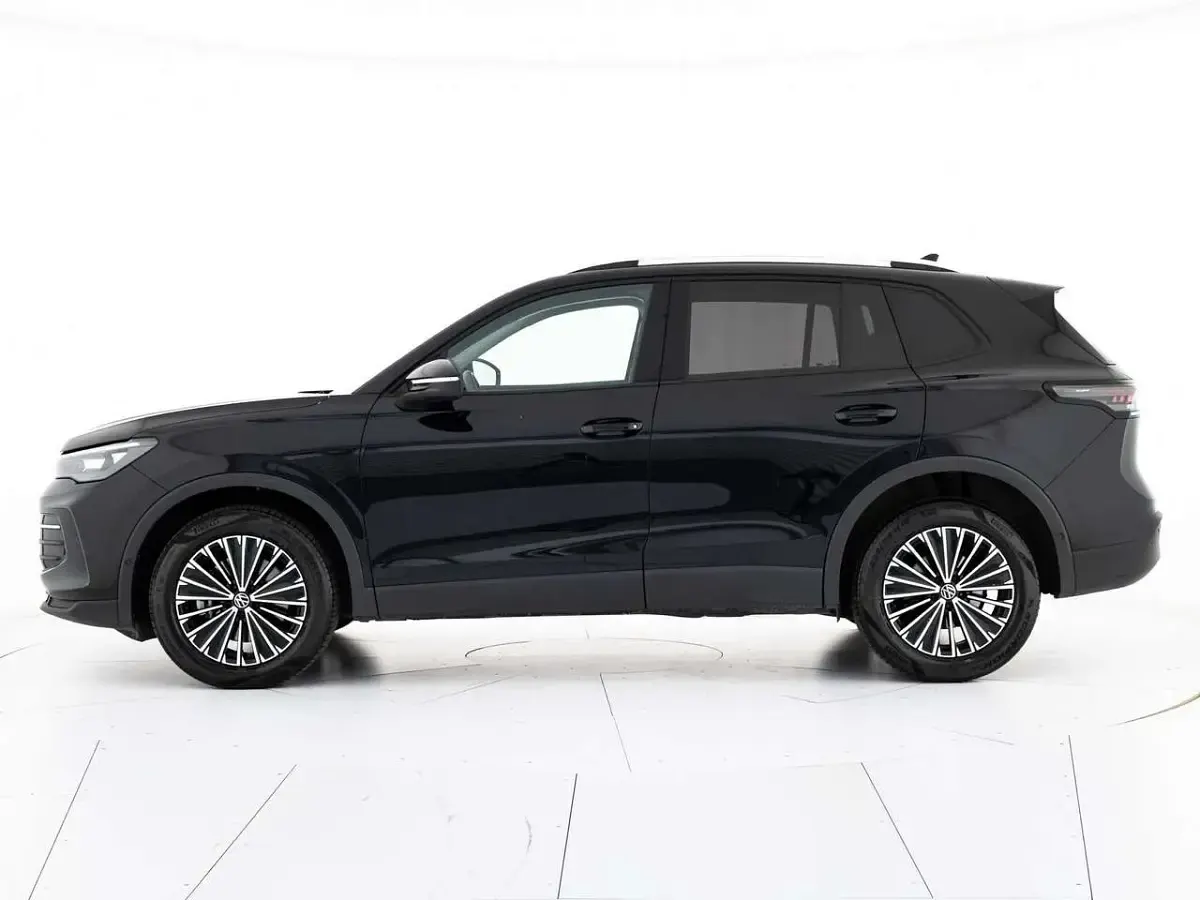 Usata VW Tiguan Edition 193 CV (141 kW) 2024 Nero SUV