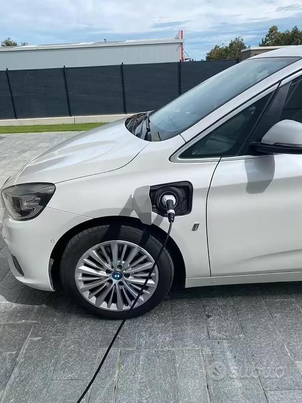 Usata BMW 225 Efficient Dynamics 2017 Bianco Berlina