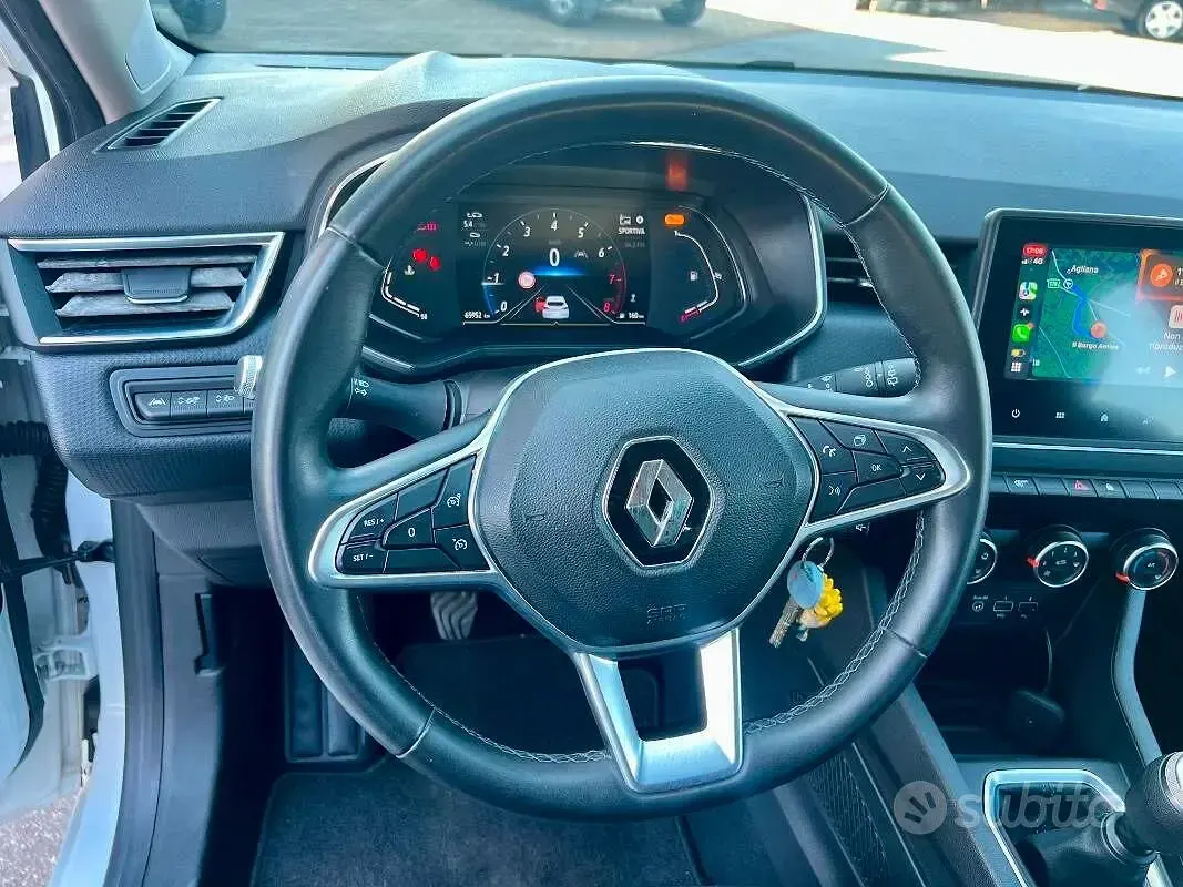 Usata Renault Clio V SE 75 CV (55 kW) 2020 Bianco Berlina