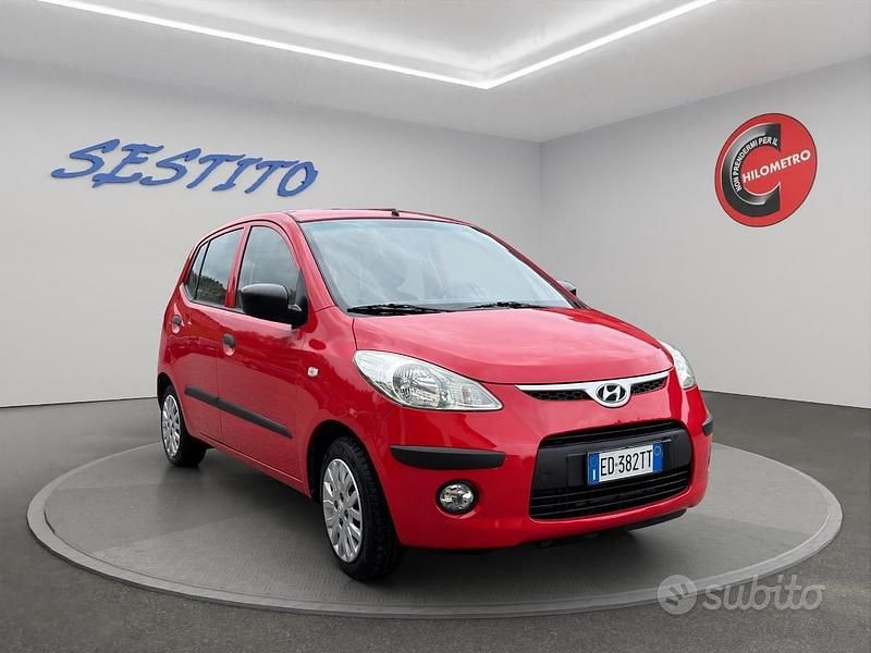 Usata Hyundai i10 67 CV (49 kW) 2010 Rosso Utilitaria