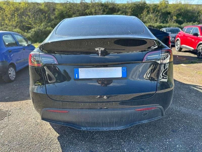 Usata Tesla Model Y 88 kW (120 CV) 2022 Nero SUV