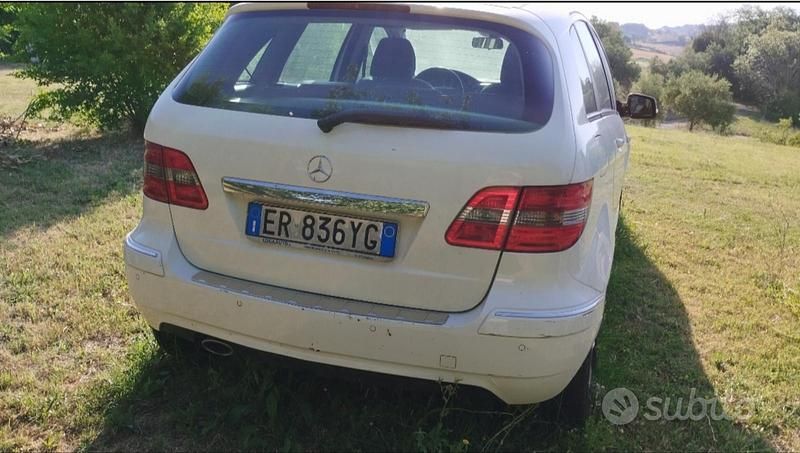 Usata Mercedes B170 2009 Bianco Monovolume