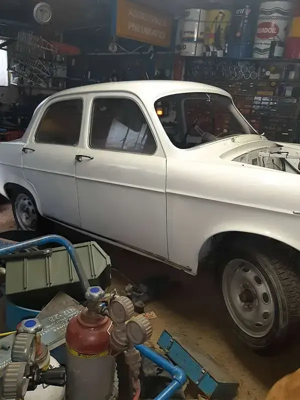 Usata Alfa Romeo Giulietta Ti 72 CV (52 kW) 1961 Bianco Berlina