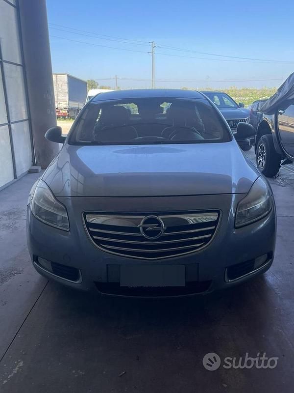 Usata Opel Insignia 160 CV (117 kW) 2010 Berlina