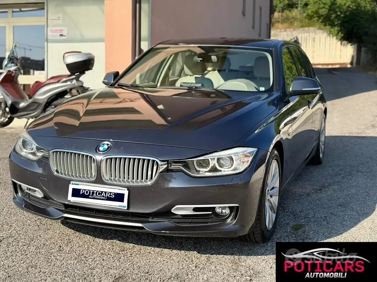 Usata BMW 318 143 CV (105 kW) 2015 Grigio Station wagon