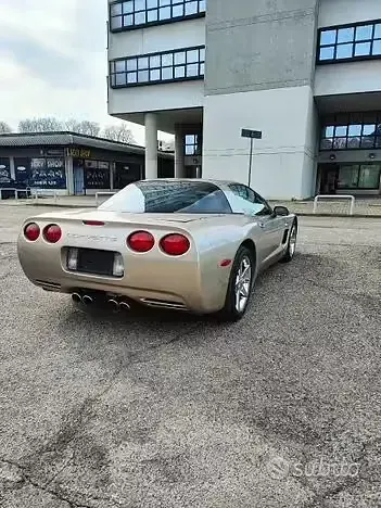 Usata Chevrolet Corvette C5 344 CV (253 kW) 2002 Grigio Coupé