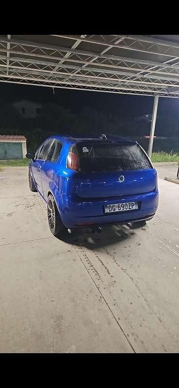 Usata Fiat Grande Punto Dynamic 90 CV (66 kW) 2007 Utilitaria