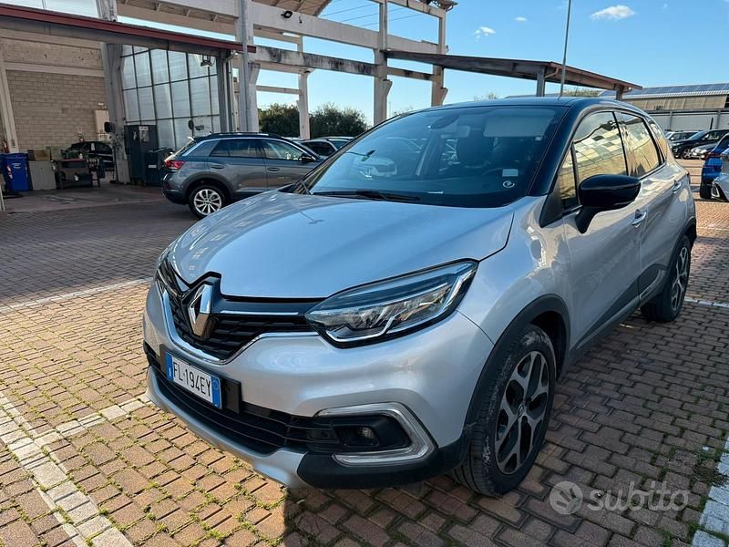 Usata Renault Captur 110 CV (80 kW) 2017 SUV