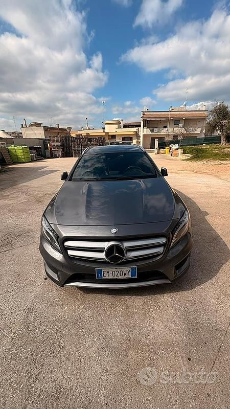 Usata Mercedes GLA220 Premium 2014 Grigio SUV