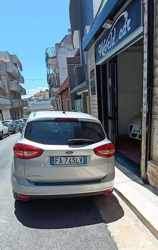 Usata Ford C-MAX Titanium S 120 CV (88 kW) 2015 Argento Monovolume