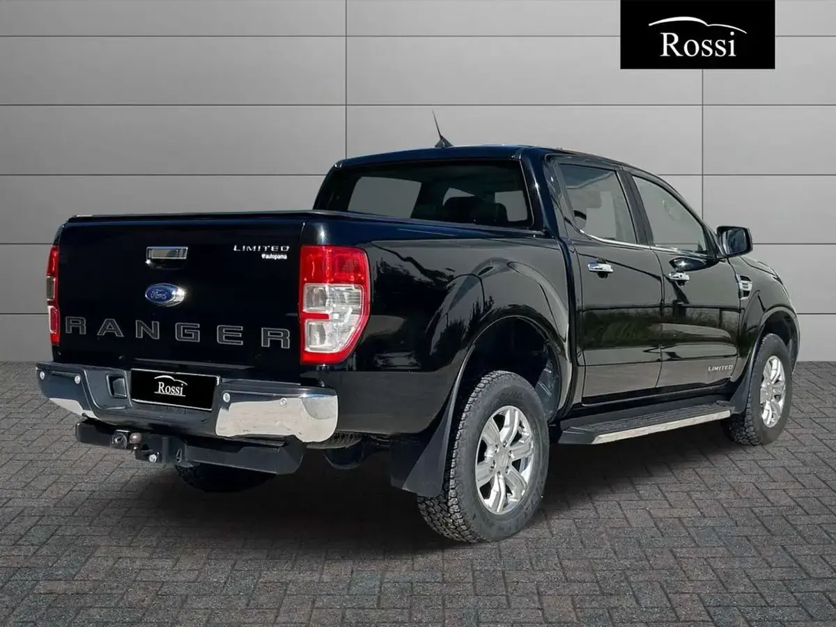 Usata Ford Ranger Limited 213 CV (156 kW) 2021 Nero Pick-up