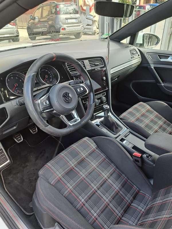Usata VW Golf VII GTI 230 CV (169 kW) 2017 Bianco Berlina