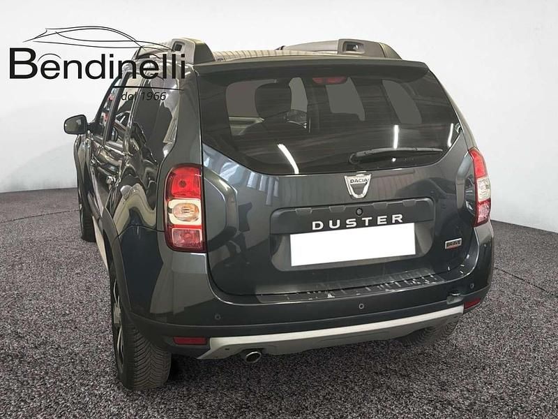 Usata Dacia Duster 109 CV (80 kW) 2017 Grigio SUV