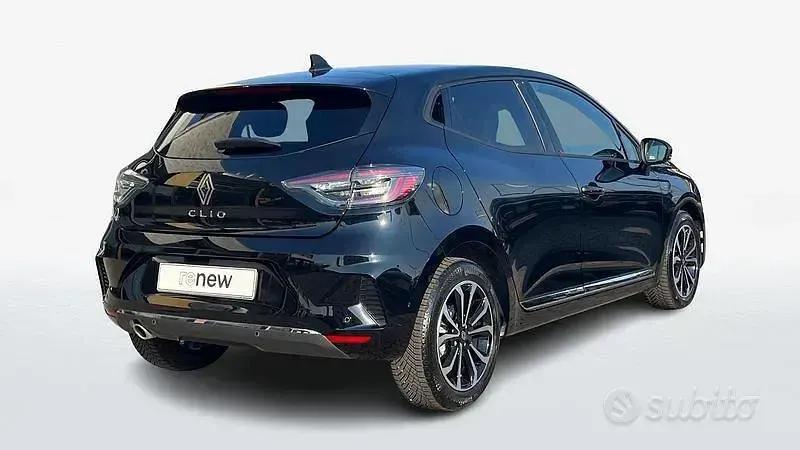 Usata Renault Clio V Techno 90 CV (66 kW) 2025 Nero Berlina
