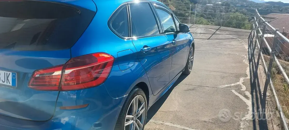 Usata BMW 218 M Sport 150 CV (110 kW) 2017 Blu Berlina
