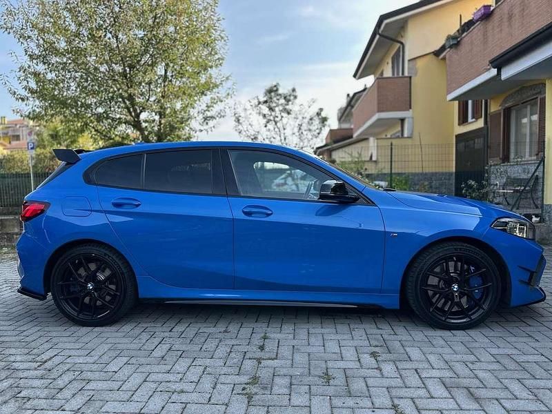 Usata BMW M135 Comfort Edition 306 CV (225 kW) 2019 Blu/azzurro Utilitaria