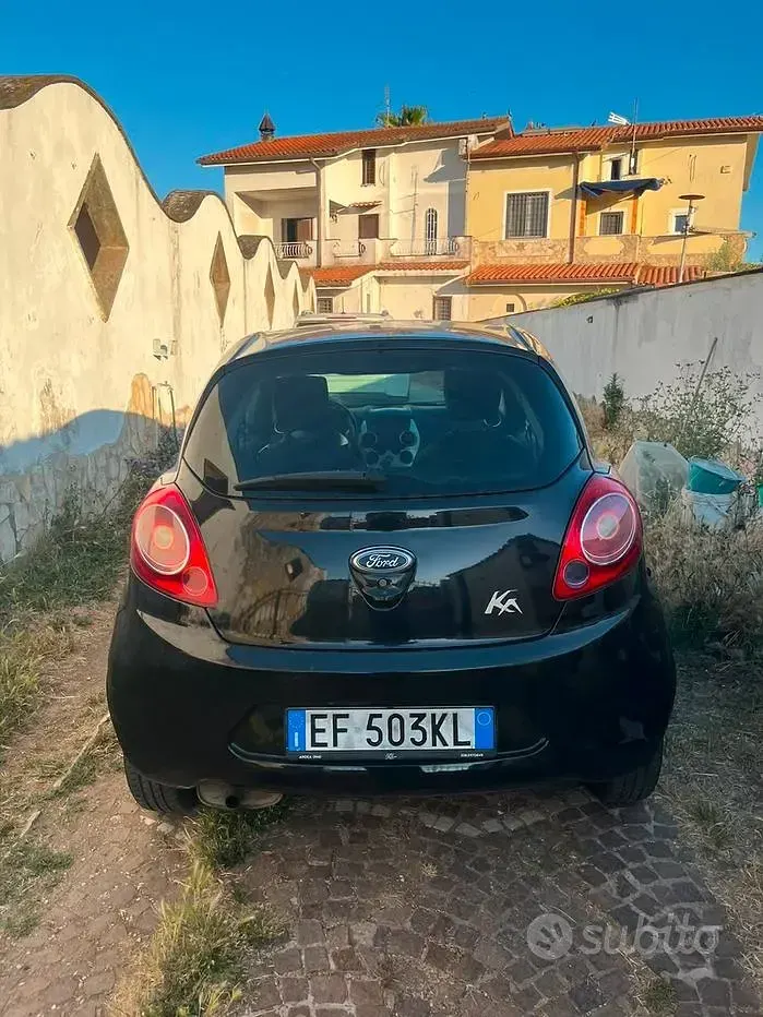 Usata Ford Ka 69 CV (50 kW) 2010 Nero Utilitaria