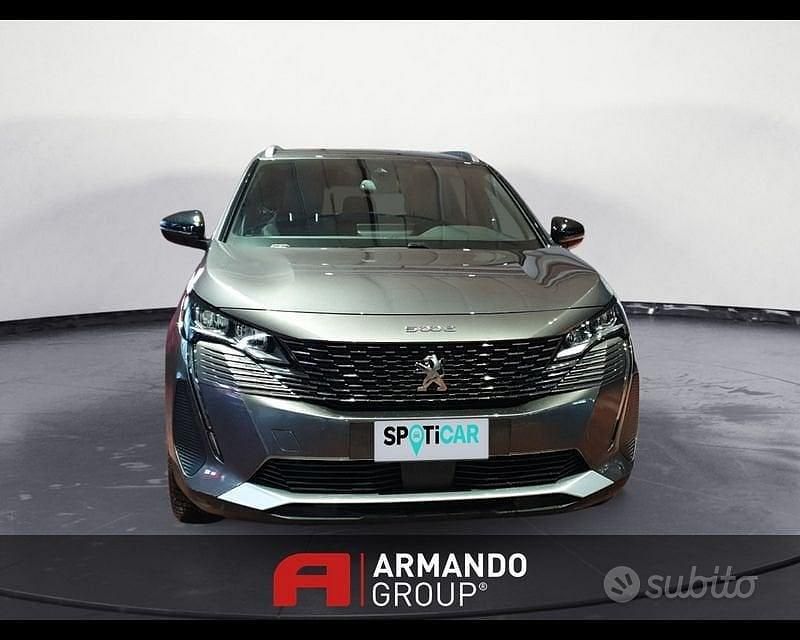 Usata Peugeot 5008 Allure 131 CV (96 kW) 2024 Grigio SUV