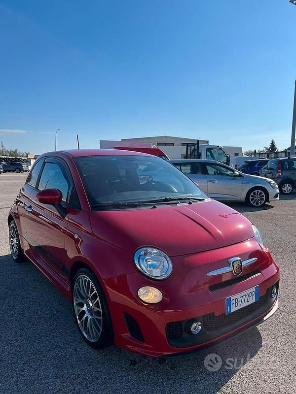 Usata Abarth 595 140 CV (102 kW) 2015 Rosso Berlina