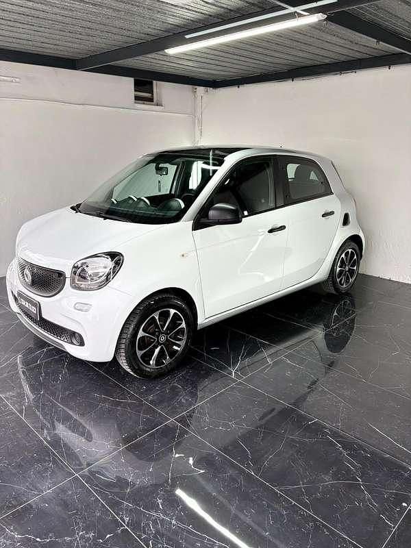 Usata Smart ForFour Passion 60 CV (44 kW) 2015 Bianco Utilitaria