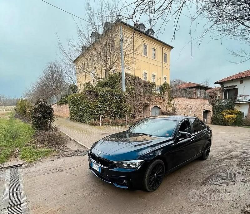 Usata BMW 318 M Sport 150 CV (110 kW) 2017 Blu Berlina