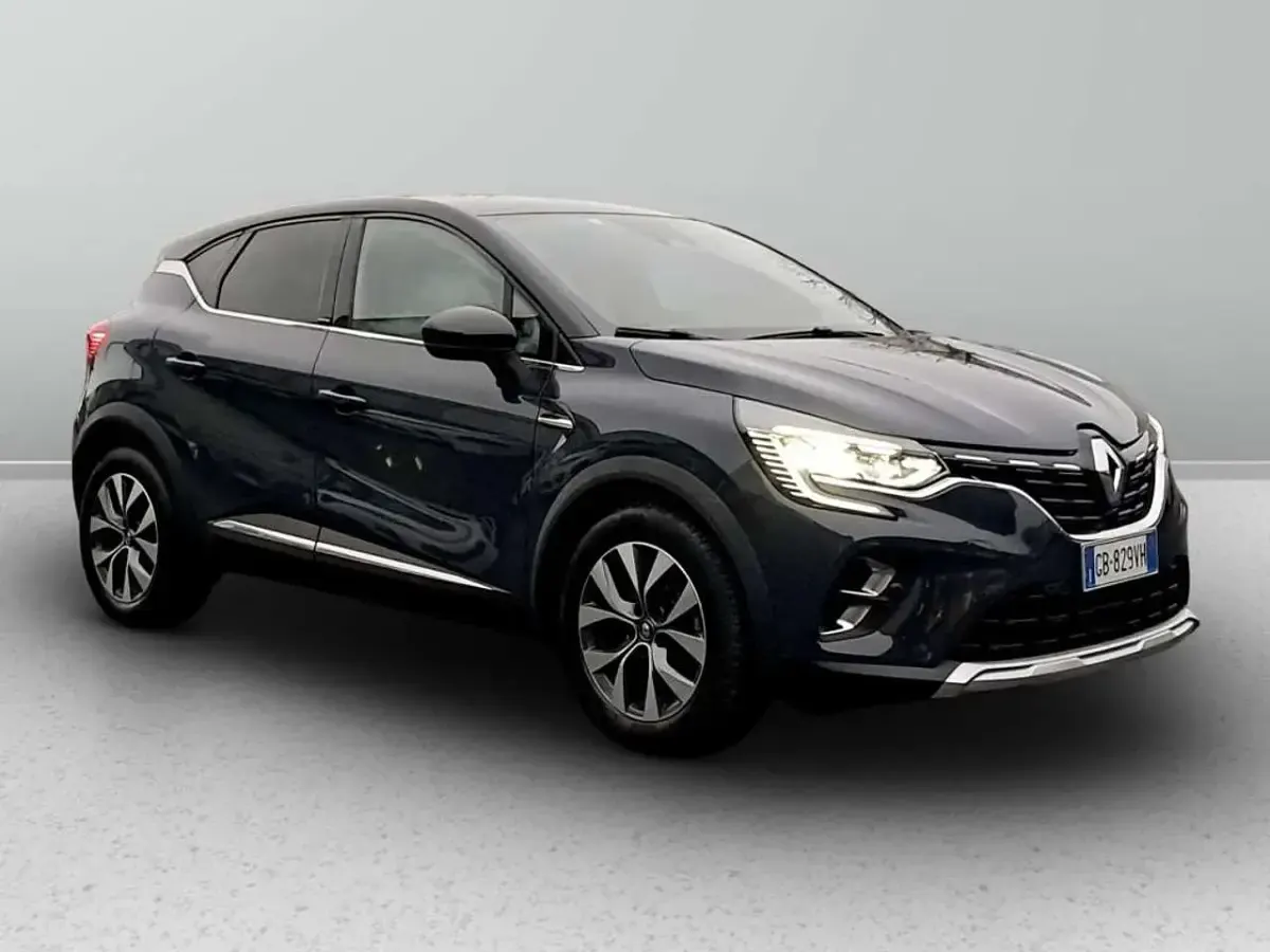 Usata Renault Captur Intens 159 CV (116 kW) 2021 Blu chiaro SUV