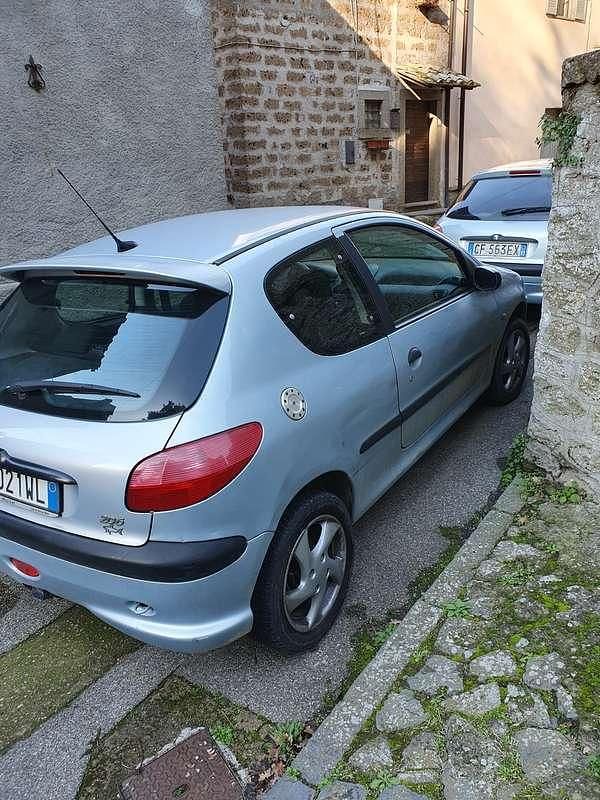 Begagnad Peugeot 206 109 HK (80 kW) 2001 Sedan