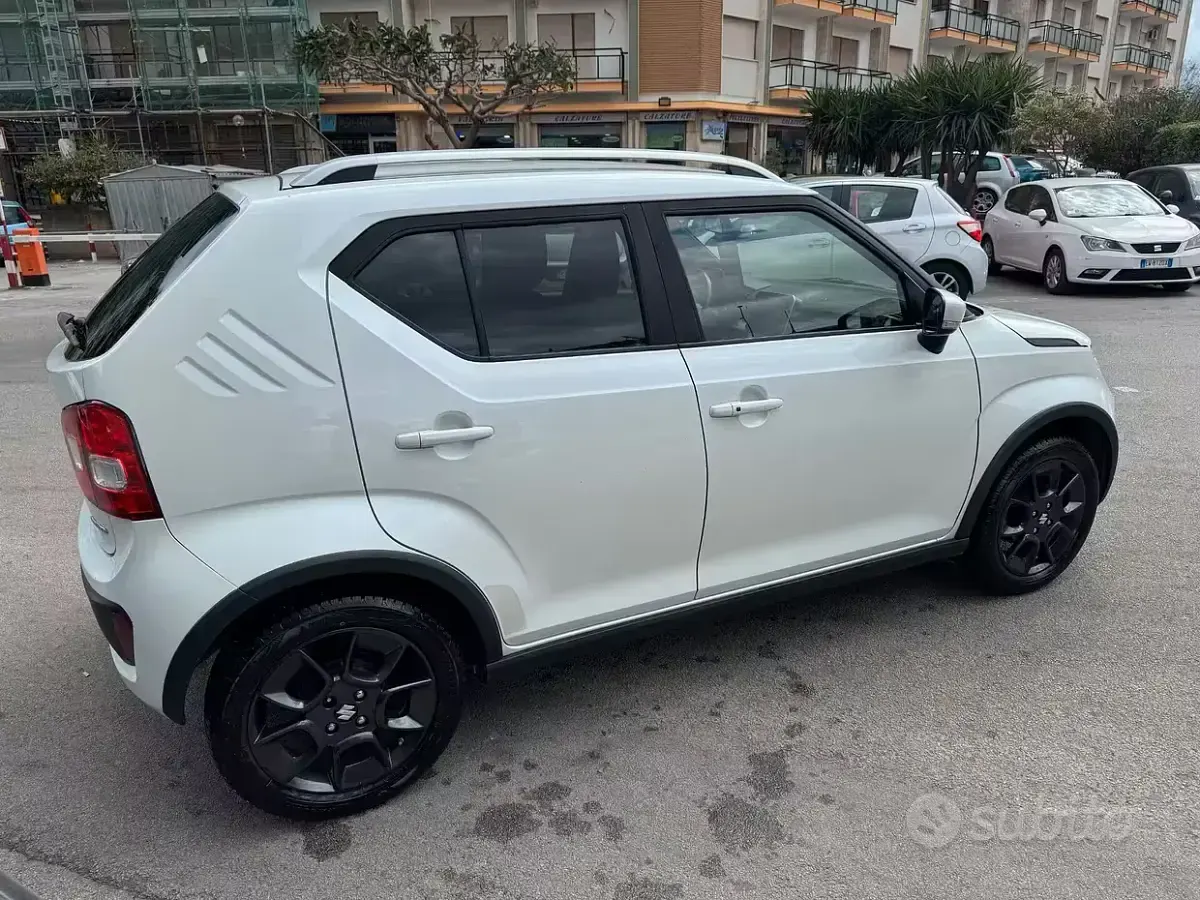 Usata Suzuki Ignis 90 CV (66 kW) 2017 Bianco SUV