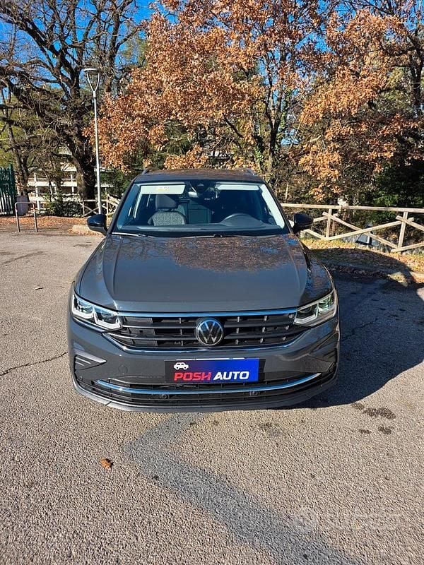 Usata VW Tiguan Life 150 CV (110 kW) 2024 Grigio SUV