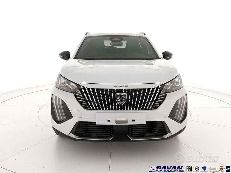 Nuova Peugeot 2008 Allure 100 CV (73 kW) 2025 Bianco SUV