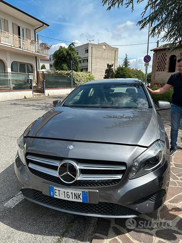 Usata Mercedes A200 2013 Grigio Berlina