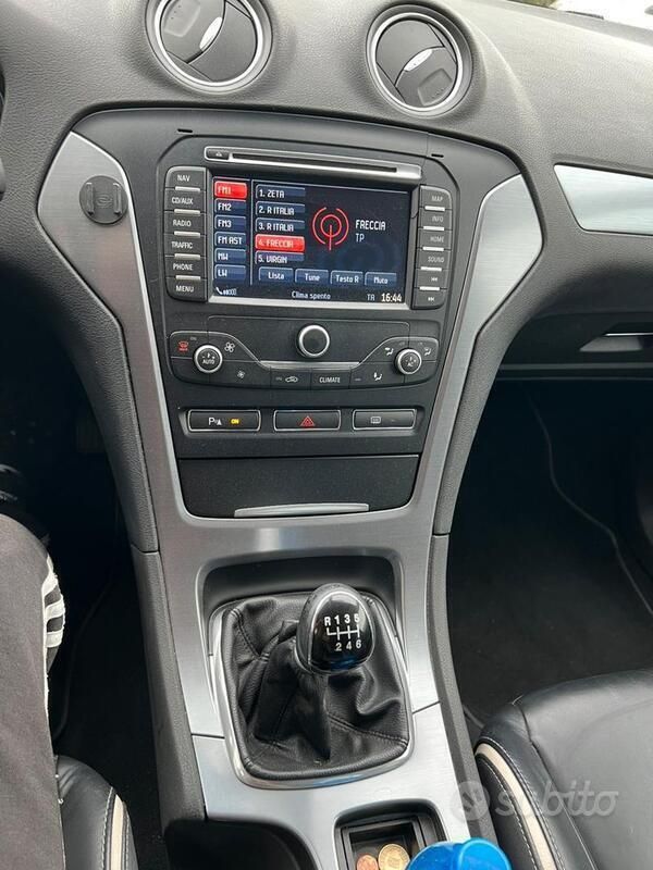 Usata Ford Mondeo Titanium 145 CV (106 kW) 2014 Bianco Station wagon