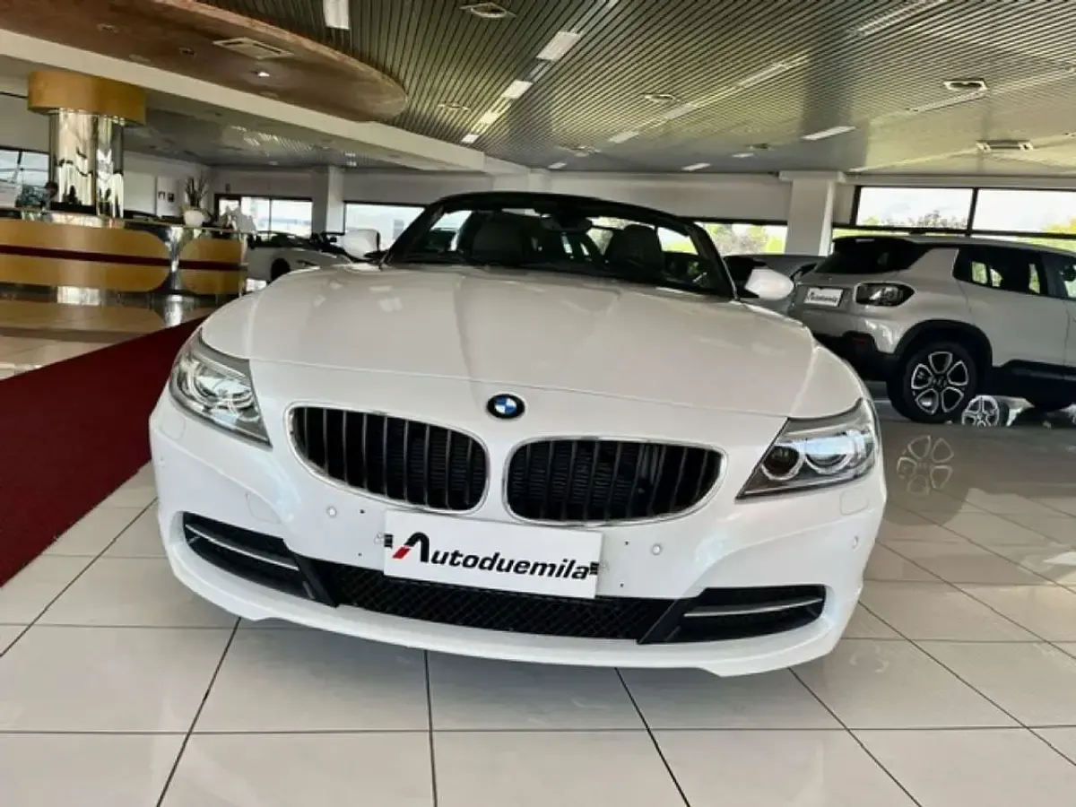 Usata BMW Z4 156 CV (114 kW) 2014 Bianco Cabrio