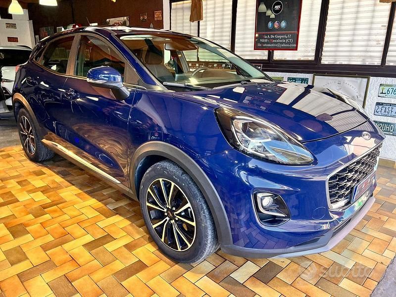 Usata Ford Puma Titanium 120 CV (88 kW) 2021 Blu SUV