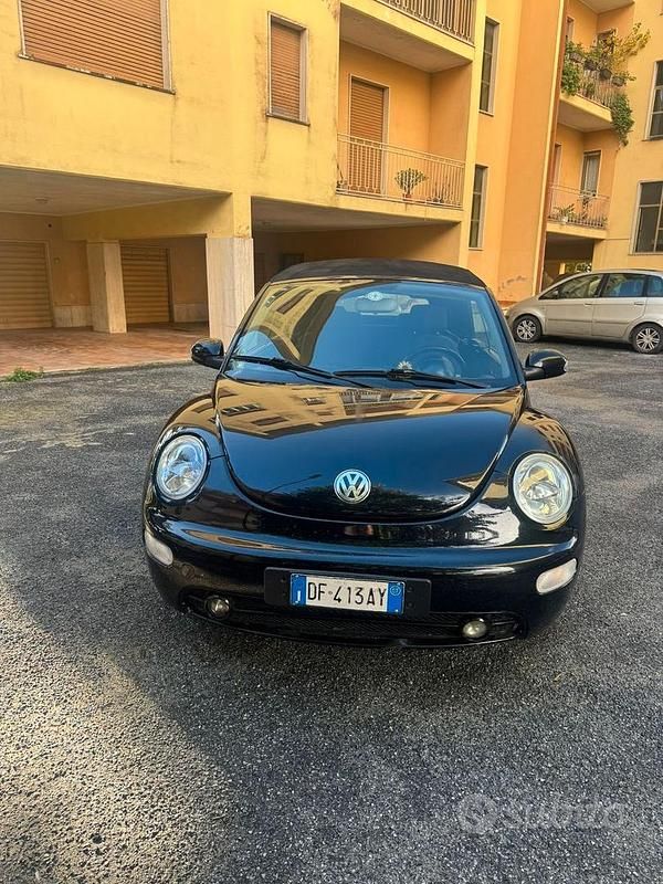 Usata VW Beetle Cabriolet 101 CV (74 kW) 2007 Nero Cabrio