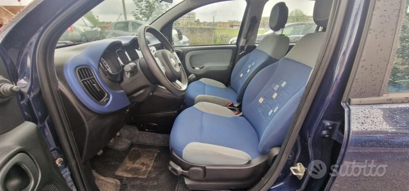 Usata Fiat Panda 69 CV (50 kW) 2016 Blu Utilitaria