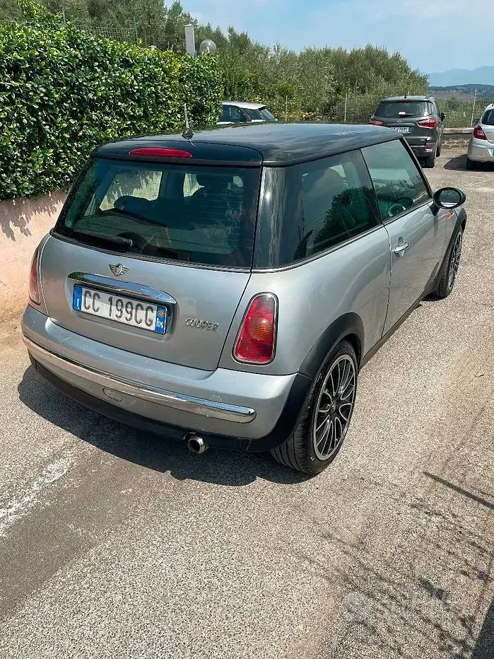 Usata Mini Cooper 116 CV (85 kW) 2002 Utilitaria