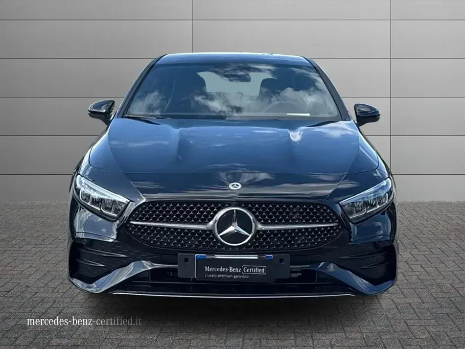 Nuova Mercedes A200 Advanced Plus 150 CV (110 kW) 2026 Nero