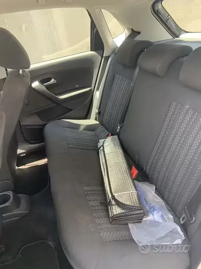 Usata VW Polo 60 CV (44 kW) 2016 Grigio Utilitaria