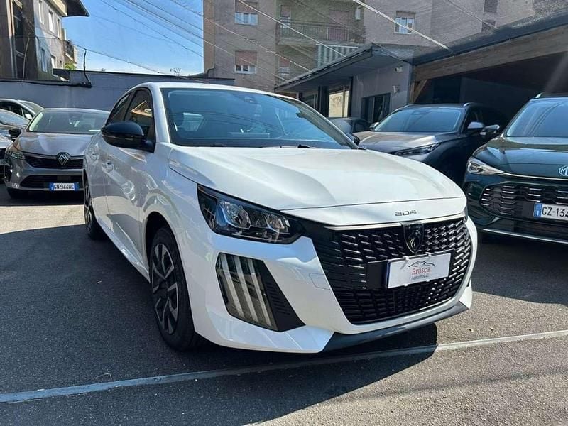 Usata Peugeot 208 Style 101 CV (74 kW) 2025 Utilitaria