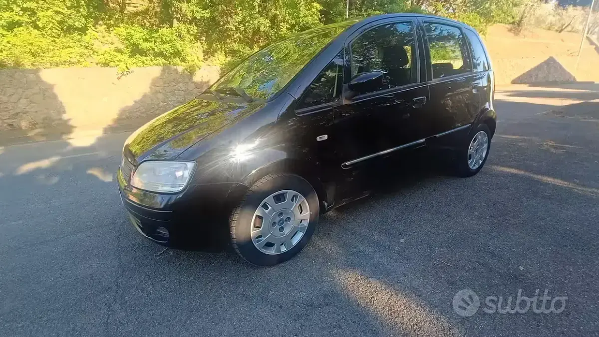 Usata Fiat Idea 95 CV (69 kW) 2008 Nero Monovolume