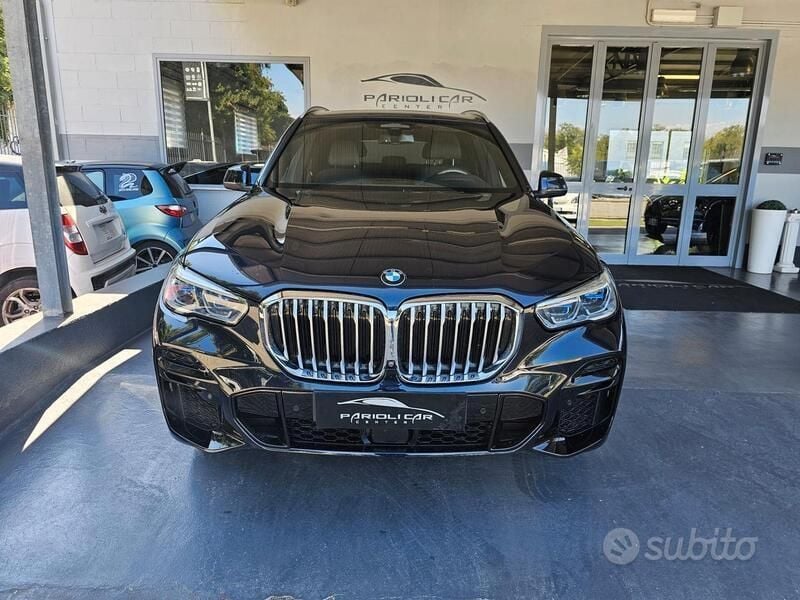 Nero Usata 2022 BMW X5 M Sport SUV | 42.300 € (Buon prezzo) - Immagine 1/4
