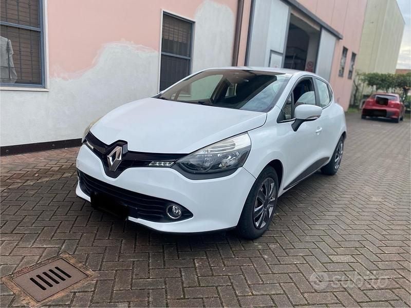 Usata Renault Clio IV 90 CV (66 kW) 2015 Bianco Berlina
