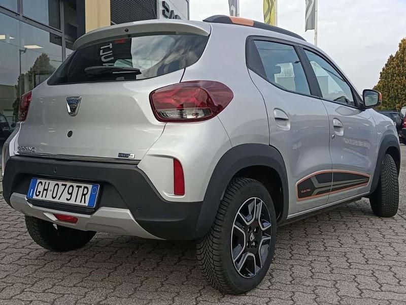 Usata Dacia Spring Comfort Plus 19 kW (26 CV) 2022 Other Utilitaria