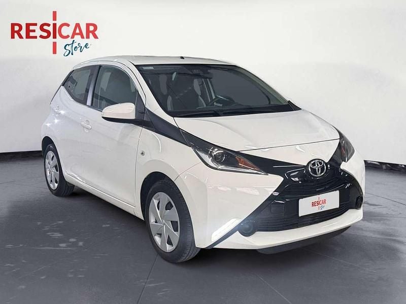Bianco Usata 2018 Toyota Aygo Cool Due volumi | 8800 € (Super prezzo) - Immagine 1/4
