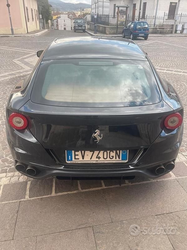 Usata Ferrari FF 660 CV (485 kW) 2013 Nero Station wagon
